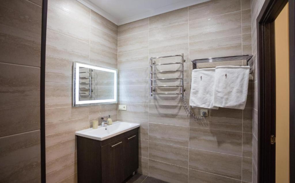 Khreshchatyk Apart Hotel 911 Kijów Zewnętrze zdjęcie